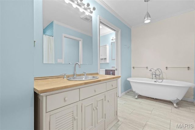 3368 Oxford Boulevard, Maplewood, MO 63143