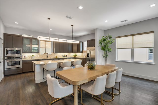 2313 Clark Street, Dallas, TX 75204
