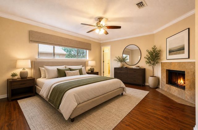 13882 Hollowgreen Drive 810, Houston, TX 77082
