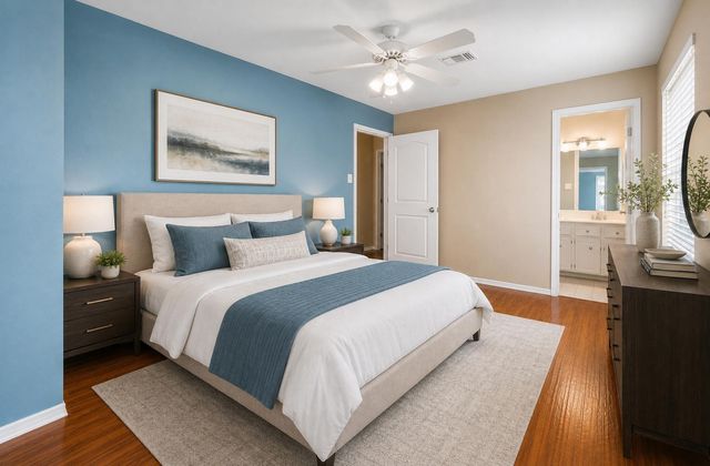 13882 Hollowgreen Drive 810, Houston, TX 77082