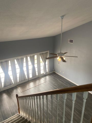 16712 Fletcher Christian Road, Jamaica Beach, TX 77554