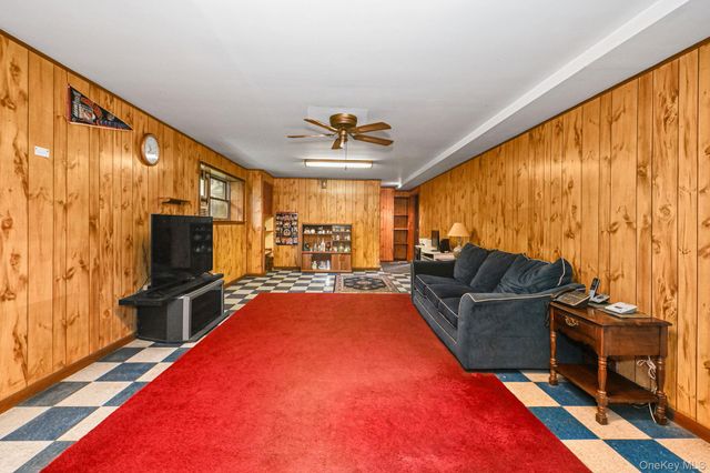 32 Chase Avenue, White Plains, NY 10606