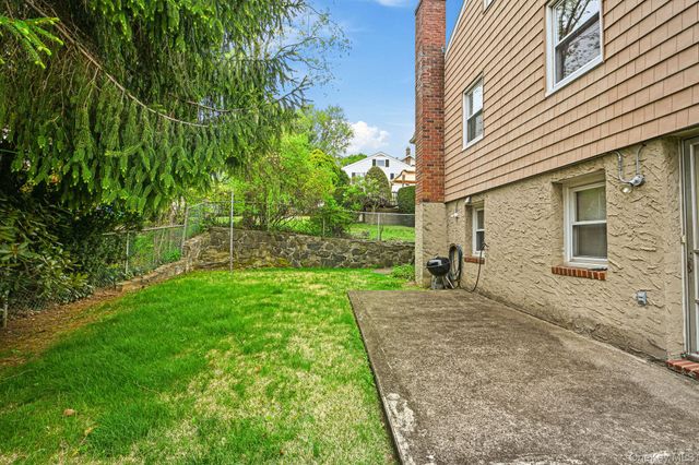 32 Chase Avenue, White Plains, NY 10606
