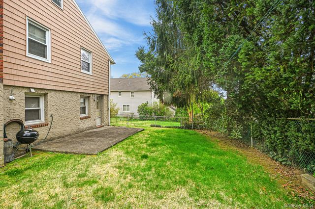 32 Chase Avenue, White Plains, NY 10606
