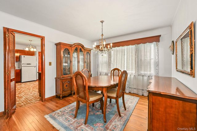 32 Chase Avenue, White Plains, NY 10606