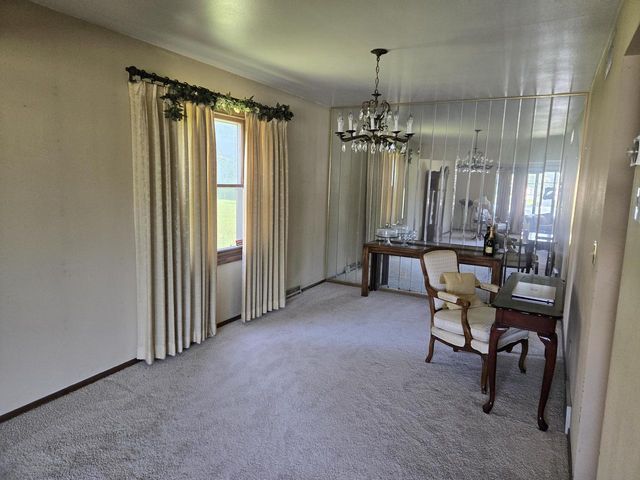 6886 N 100th STREET, Milwaukee, WI 53224