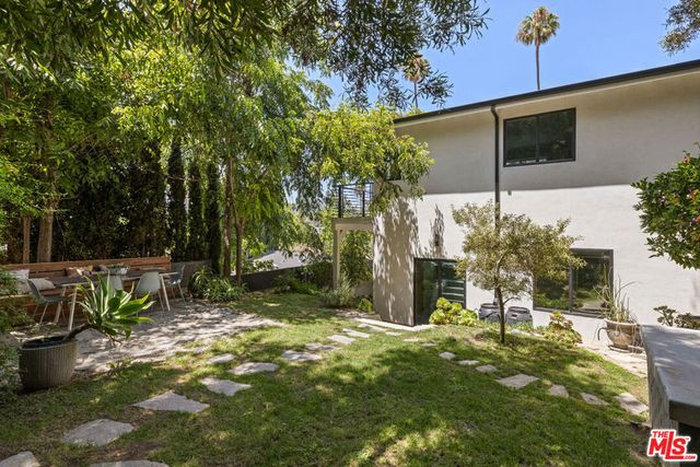 2412 Reservoir Street, Los Angeles, CA 90026