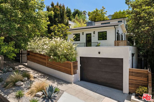2412 Reservoir Street, Los Angeles, CA 90026