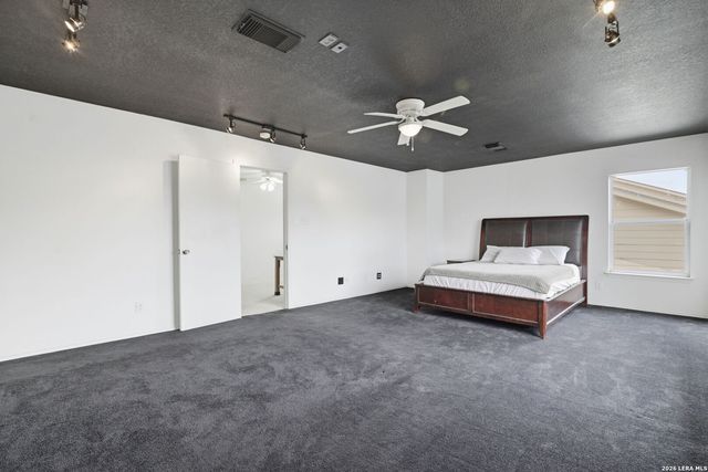 78 Viking Oak, San Antonio, TX 78247