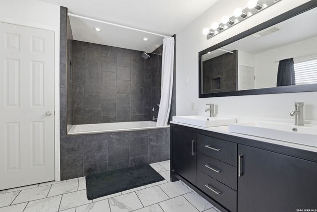 78 Viking Oak, San Antonio, TX 78247