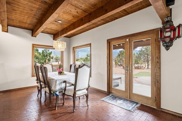 37 Homesteads Road, Placitas, NM 87043