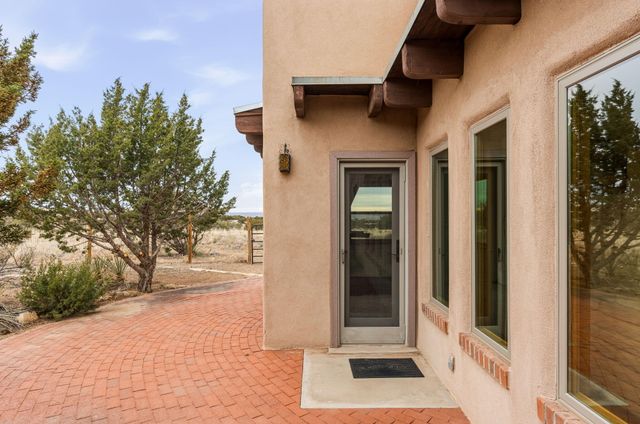 37 Homesteads Road, Placitas, NM 87043