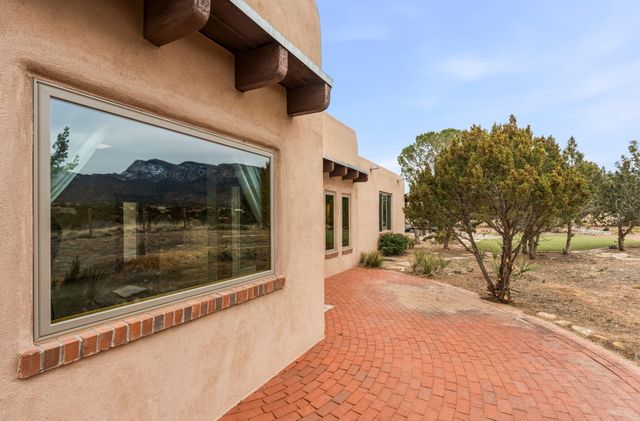 37 Homesteads Road, Placitas, NM 87043