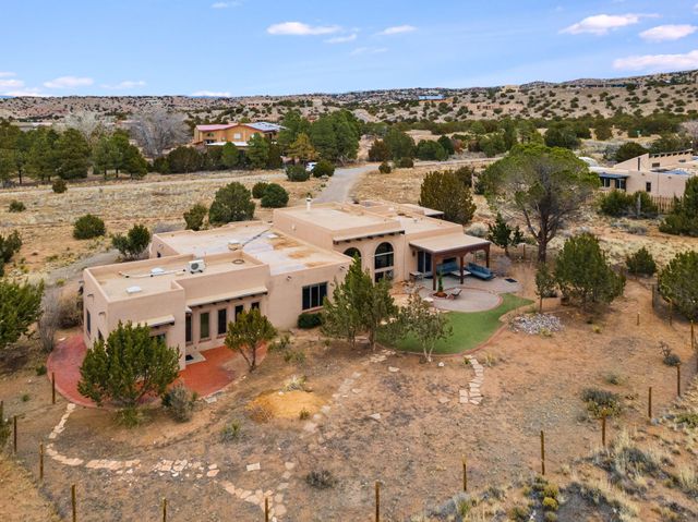 37 Homesteads Road, Placitas, NM 87043