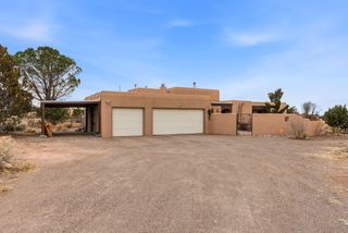 37 Homesteads Road, Placitas, NM 87043