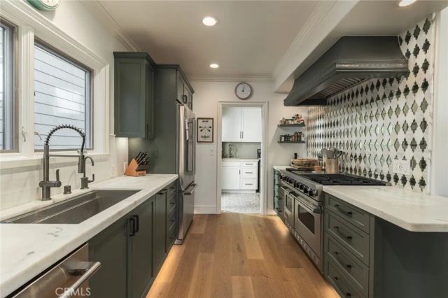 162 Rivo Alto Canal, Long Beach, CA 90803