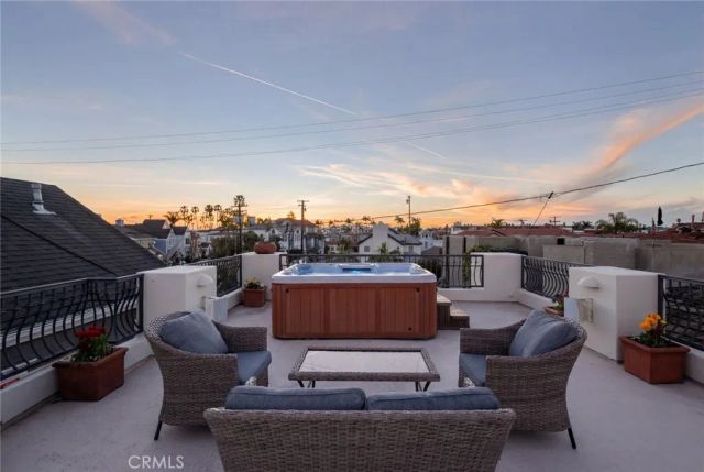 162 Rivo Alto Canal, Long Beach, CA 90803