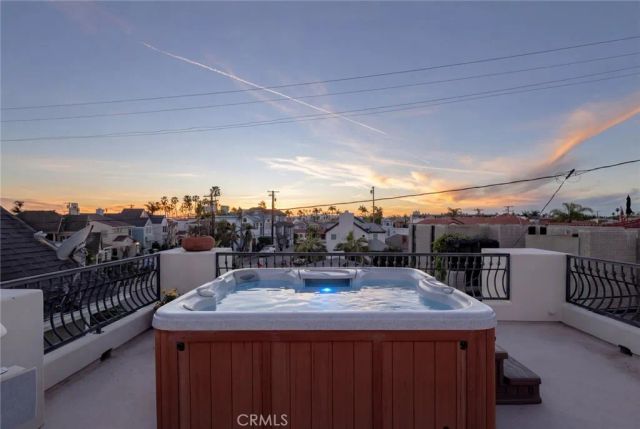 162 Rivo Alto Canal, Long Beach, CA 90803