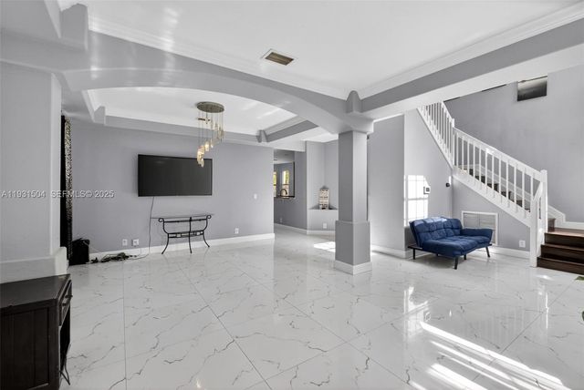 16875 N 68th St N, Loxahatchee, FL 33470