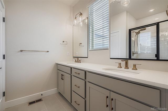 15553 W Washburn Drive, Lakewood, CO 80228