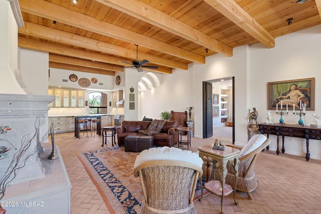 455 N Avenida Aguila, Tucson, AZ 85748