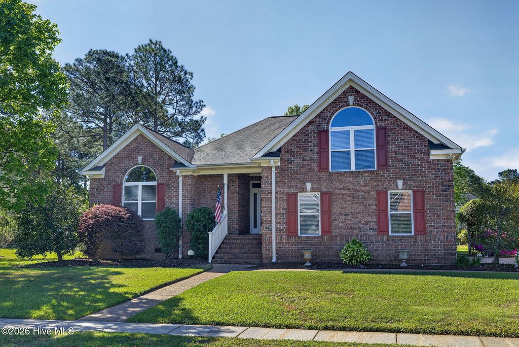 1113 Willow Pond Lane, Leland, NC 28451
