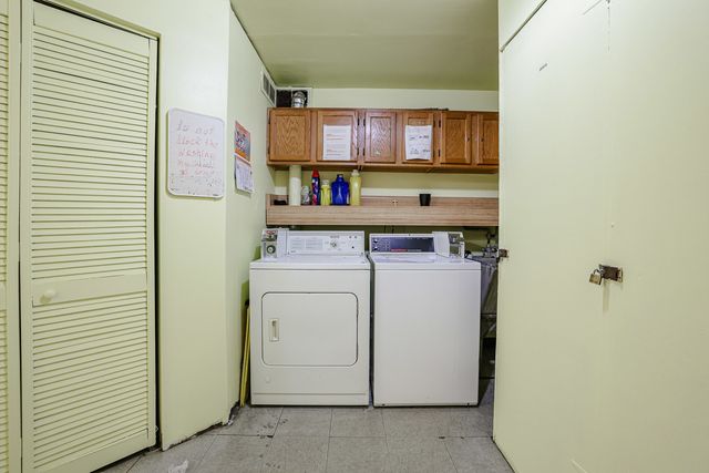 2222 N Harlem Avenue 2NW, Elmwood Park, IL 60707