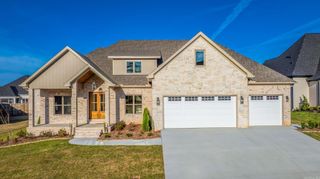 1665 Nantucket Drive, Conway, AR 72034