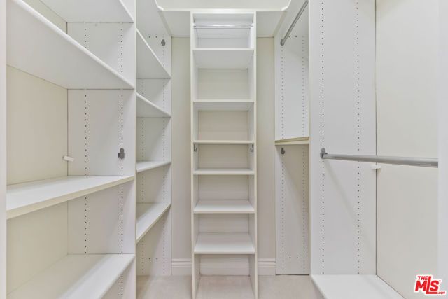 132 S MAPLE Drive PH4, Beverly Hills, CA 90212