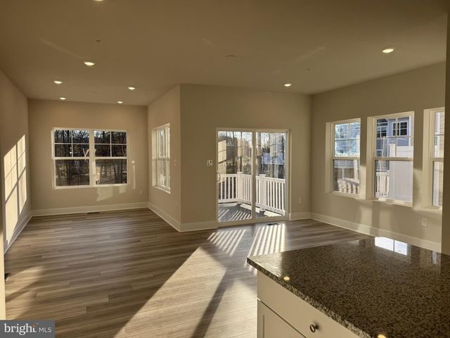 6828 WINTERHILL LN, Glen Burnie, MD 21060