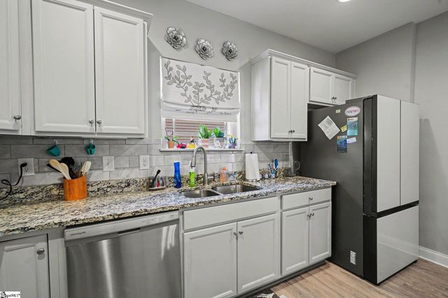 106 Wilbur Street, Easley, SC 29640