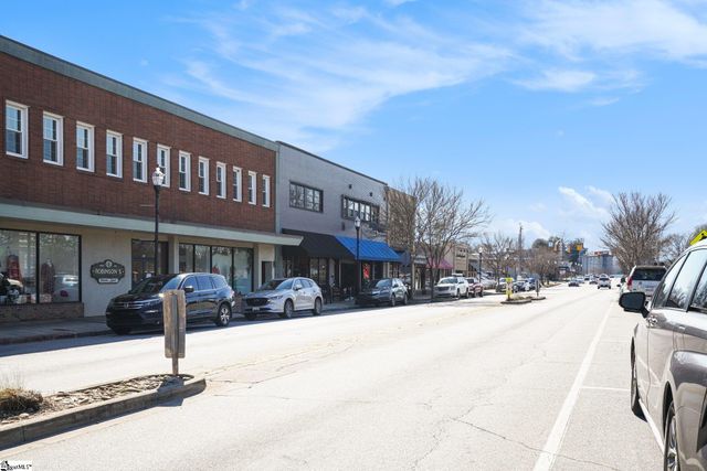 106 Wilbur Street, Easley, SC 29640