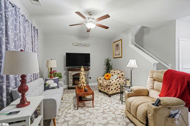 106 Wilbur Street, Easley, SC 29640