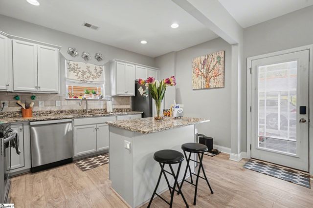 106 Wilbur Street, Easley, SC 29640