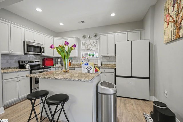 106 Wilbur Street, Easley, SC 29640