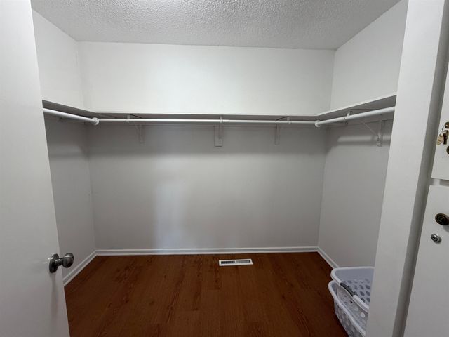 6334 Golf Lakes Court Court A, Bay City, MI 48706