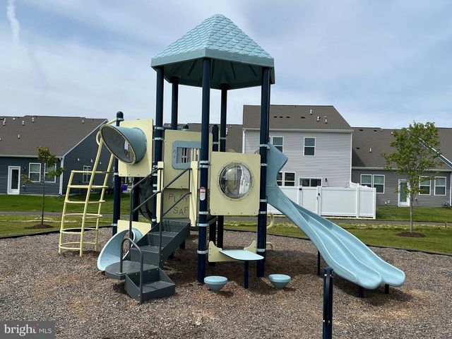 38610 SUNFLOWER ST, Millville, DE 19967