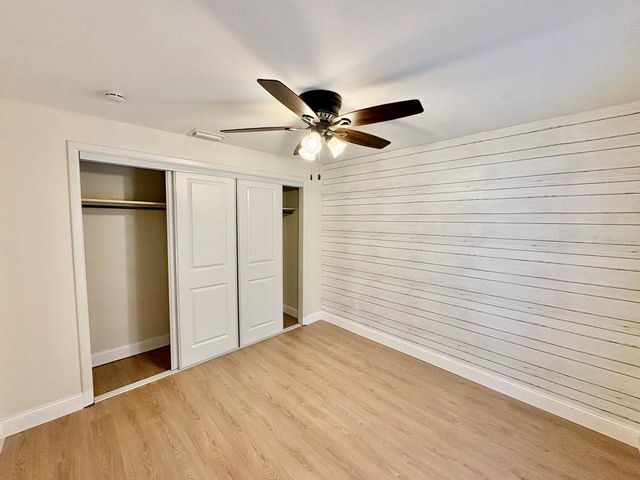 8904 N HAMNER AVENUE, Tampa, FL 33604