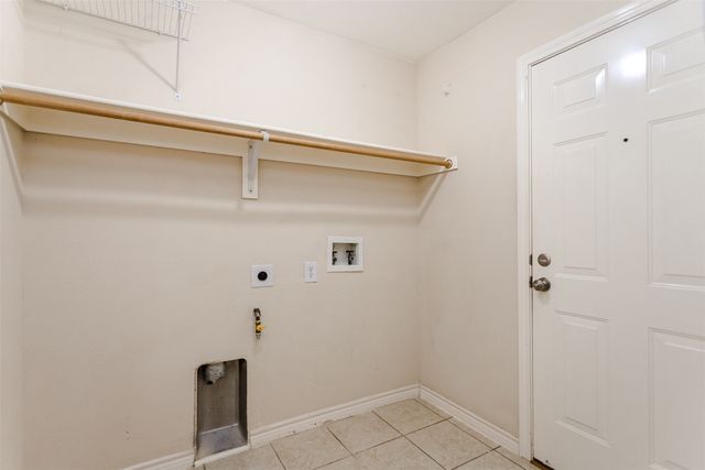 107 Pinedale Drive, Mansfield, TX 76063