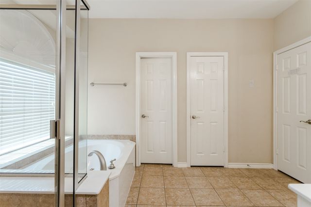 107 Pinedale Drive, Mansfield, TX 76063