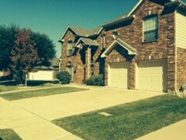 107 Pinedale Drive, Mansfield, TX 76063