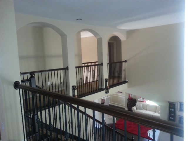 107 Pinedale Drive, Mansfield, TX 76063