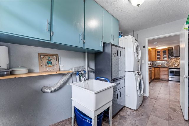 314 Crestview Drive, Bentonville, AR 72712