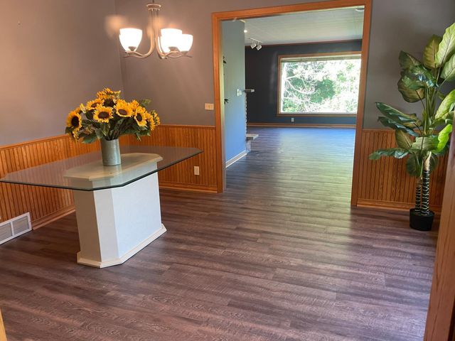 2216 Orwell Court N, Stillwater, MN 55082