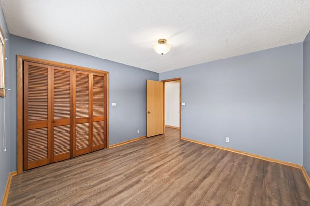 2216 Orwell Court N, Stillwater, MN 55082