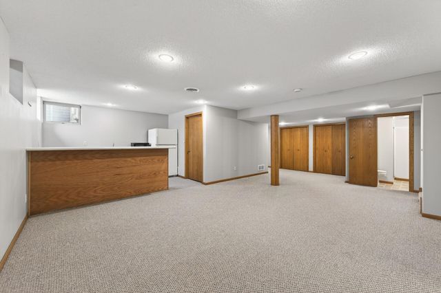 2216 Orwell Court N, Stillwater, MN 55082