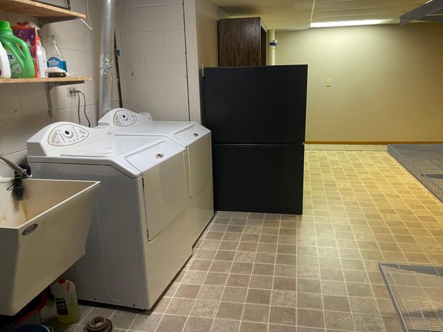 2216 Orwell Court N, Stillwater, MN 55082