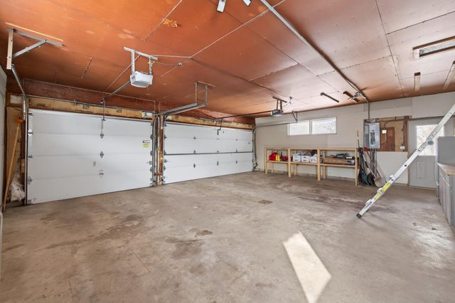 2216 Orwell Court N, Stillwater, MN 55082