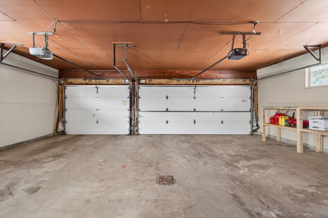 2216 Orwell Court N, Stillwater, MN 55082