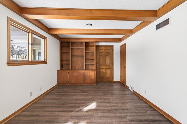 2216 Orwell Court N, Stillwater, MN 55082